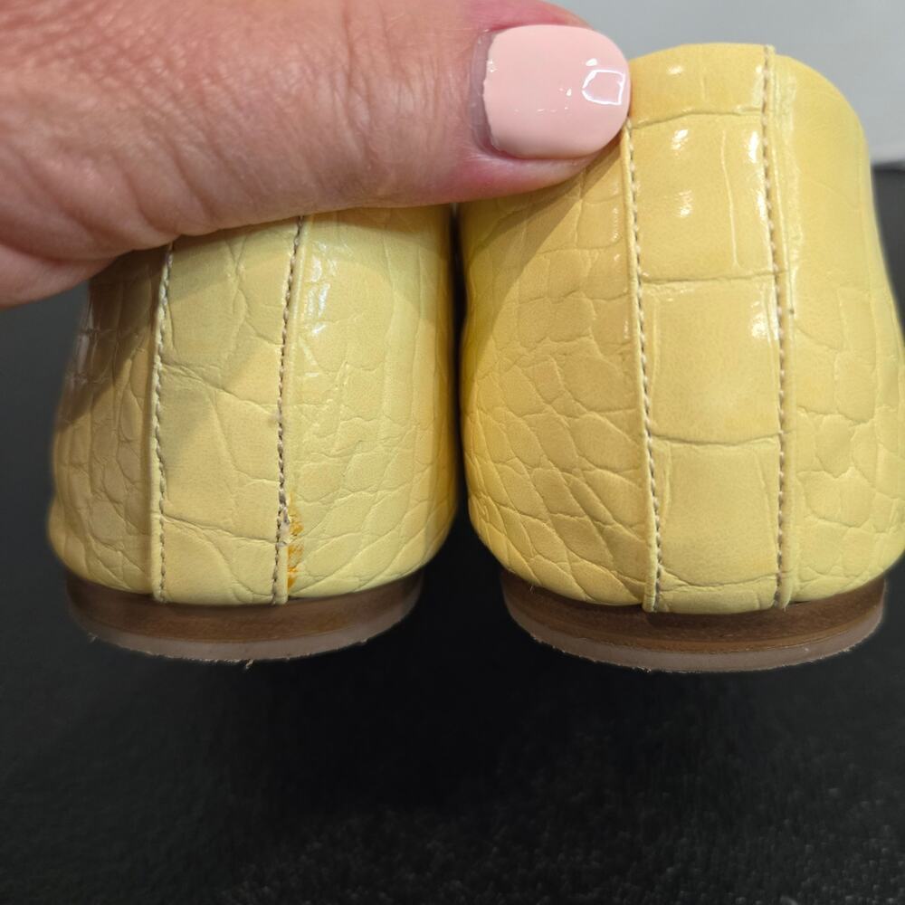 Nanette Lapore Haylie Ballet Flats Yellow Crocodile Embossed Sz 9.5M Officecore - Picture 8 of 12